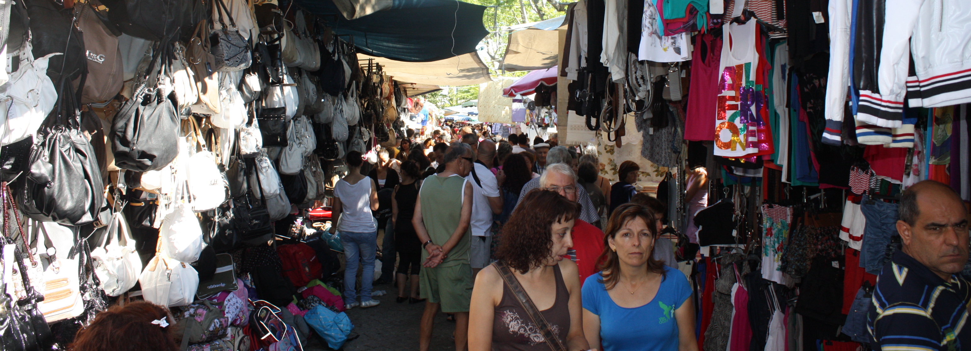 Feira Semanal de Barcelos no dia 15 de agosto