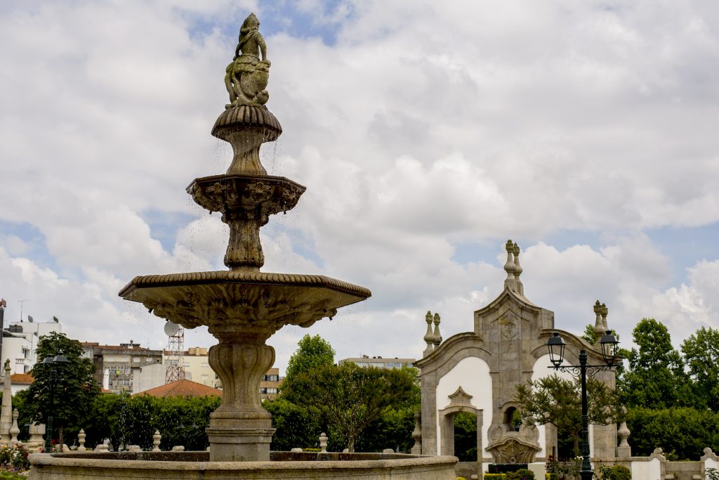 Chafariz do Largo da Porta Nova