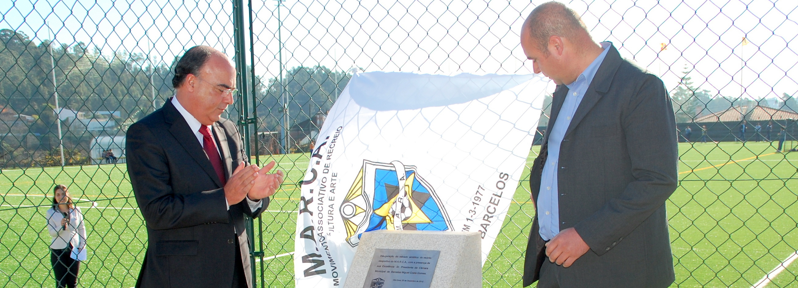 Presidente da Câmara inaugurou relvado do campo de futebol do MARCA