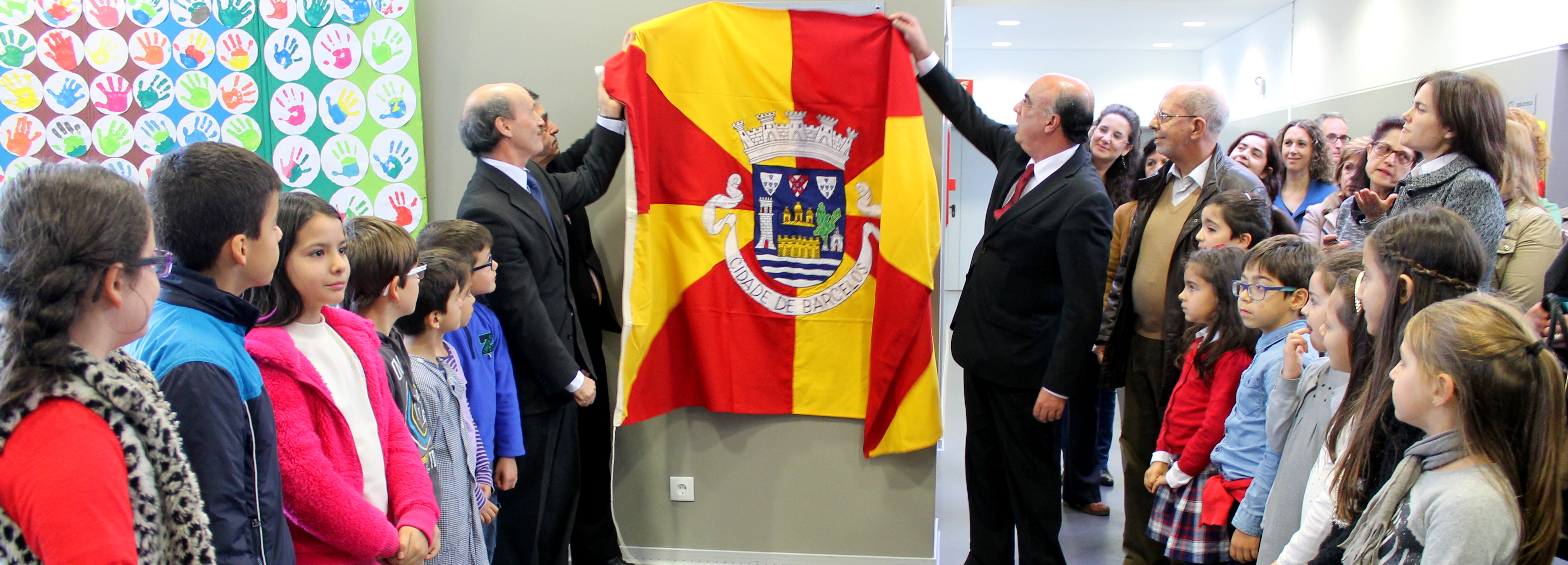 Presidente da Câmara inaugurou Centro Escolar de Arcozelo e Biblioteca António Torrado