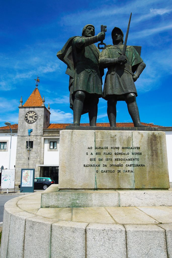 Monumento aos Alcaides de Faria