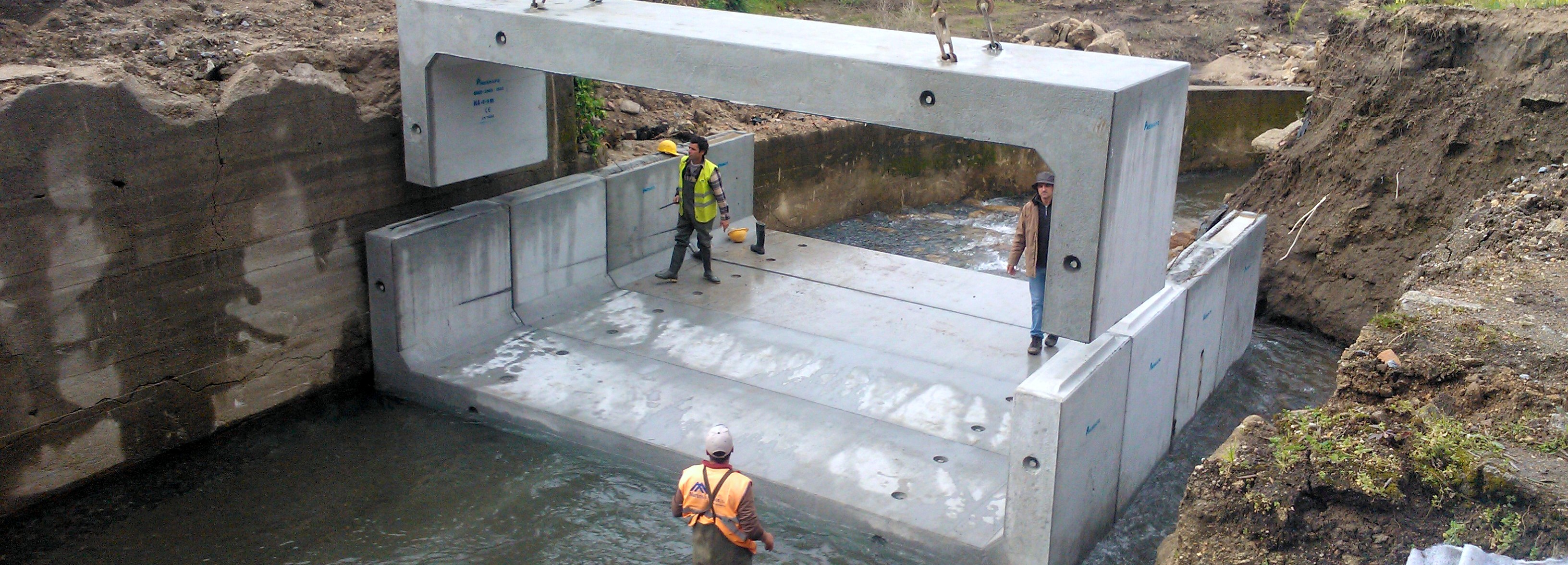 Reconstrução de pontão em Creixomil marca início das obras de reparação dos danos causados pelas intempéries