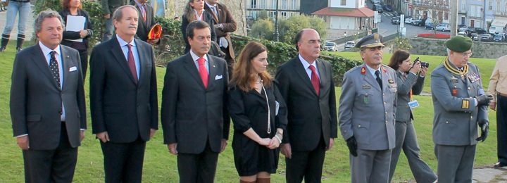 Barcelos inaugurou estátua de S. Nuno de Santa Maria