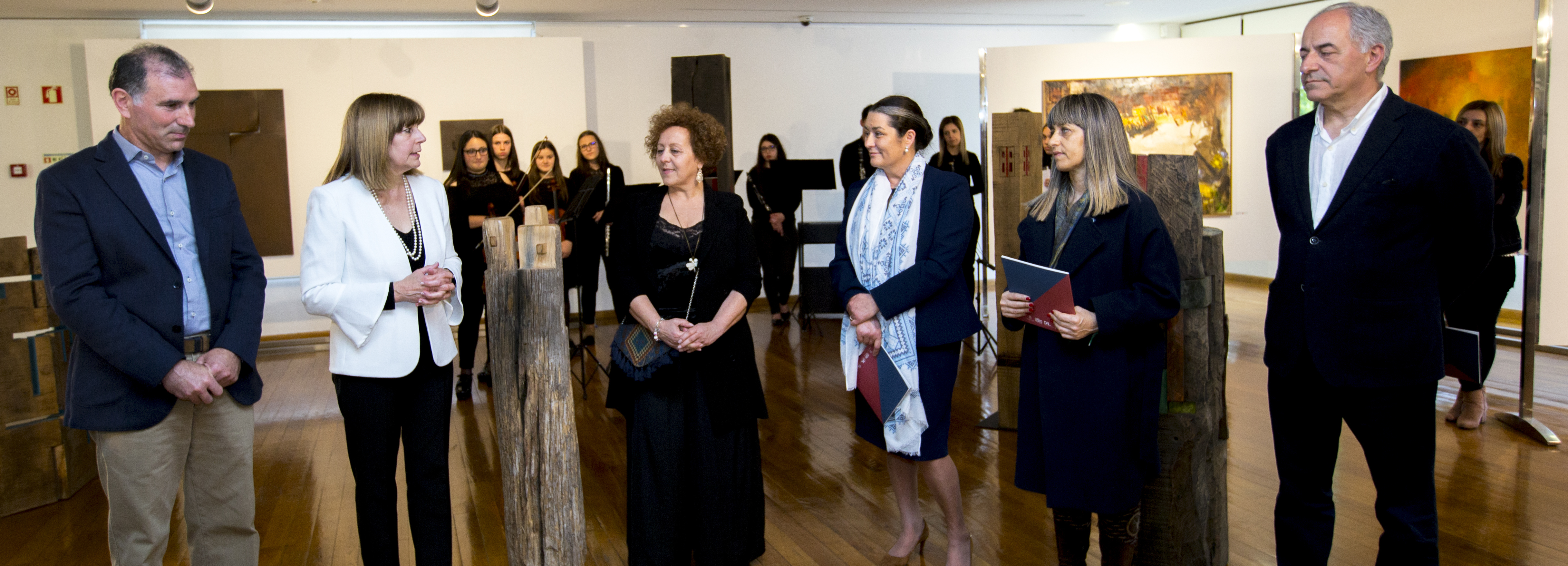 Galeria de Arte apresenta exposição de Maria Casal e Francisco Pazos