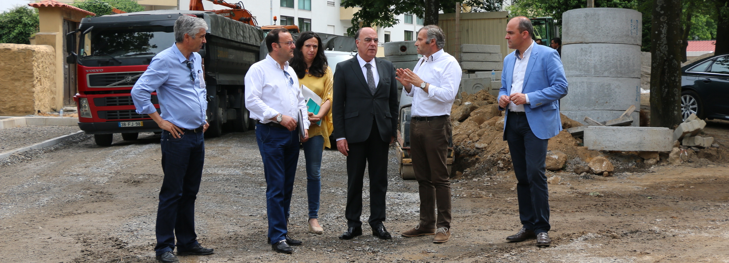 Presidente da Câmara visitou obras no Campo 25 de Abril