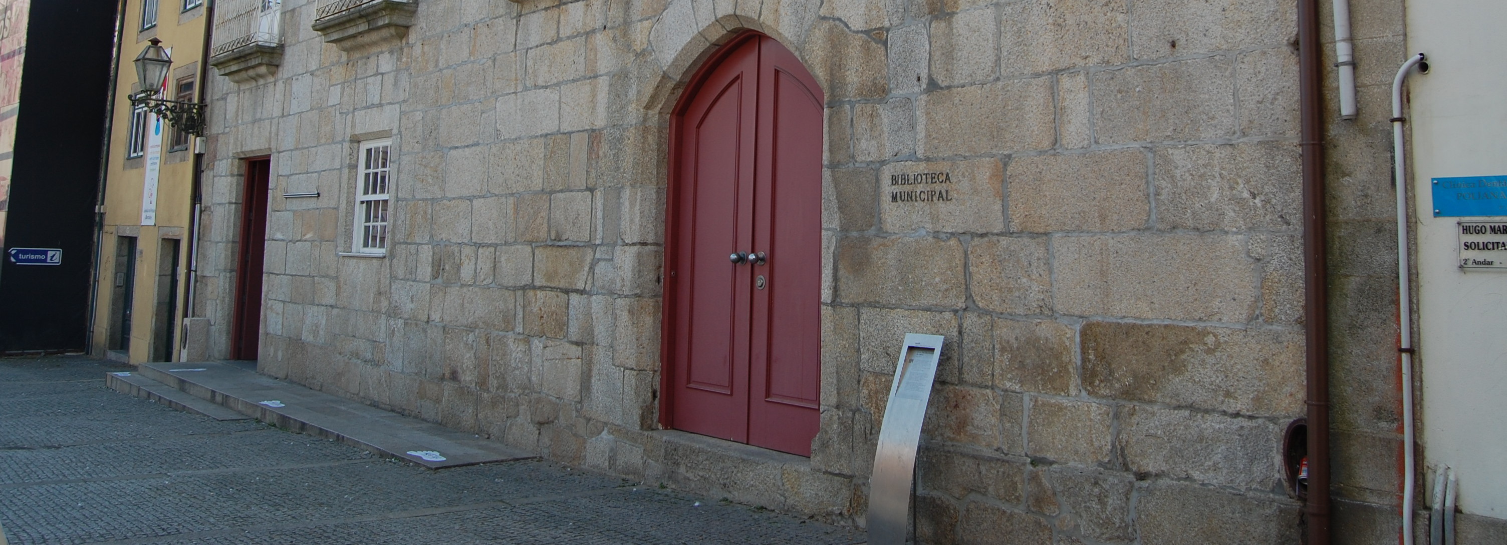 Lançamento de livros na Biblioteca Municipal de Barcelos