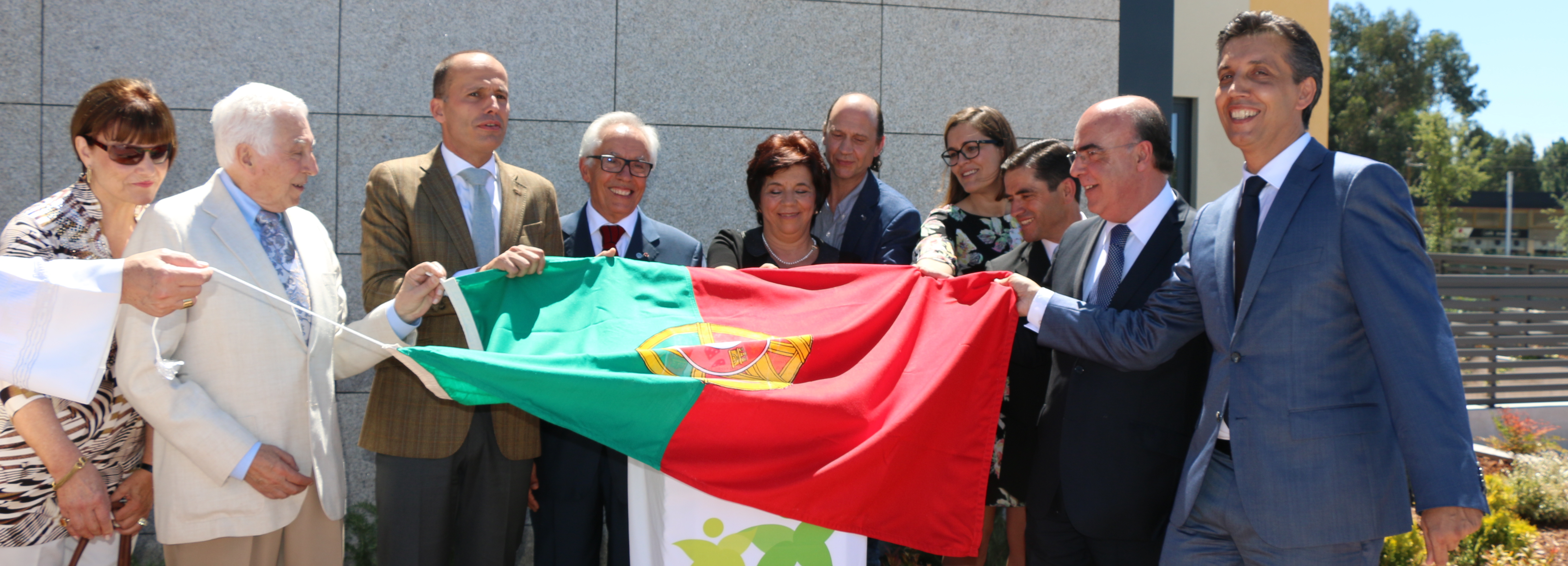 Presidente da Câmara Municipal de Barcelos marcou presença na inauguração do Centro Zulmira Pereira Simões