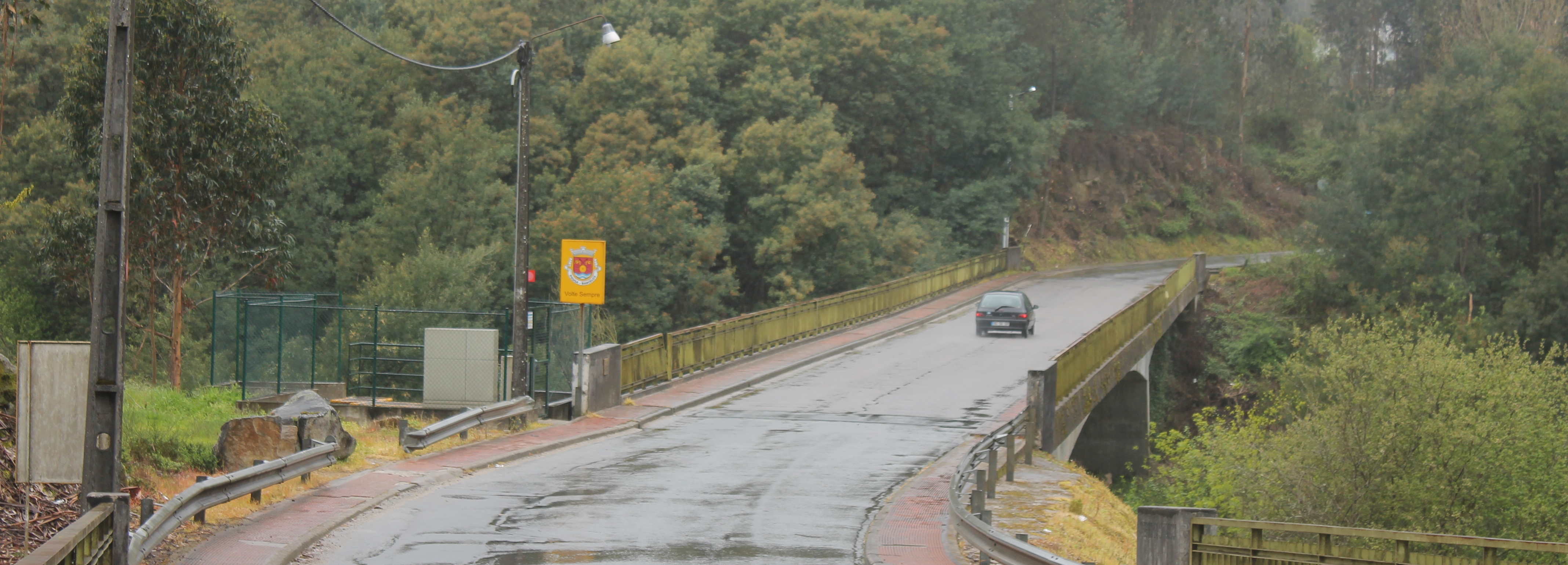 Ponte sobre o rio Cávado entre a Pousa e Areias S. Vicente encerra ao trânsito