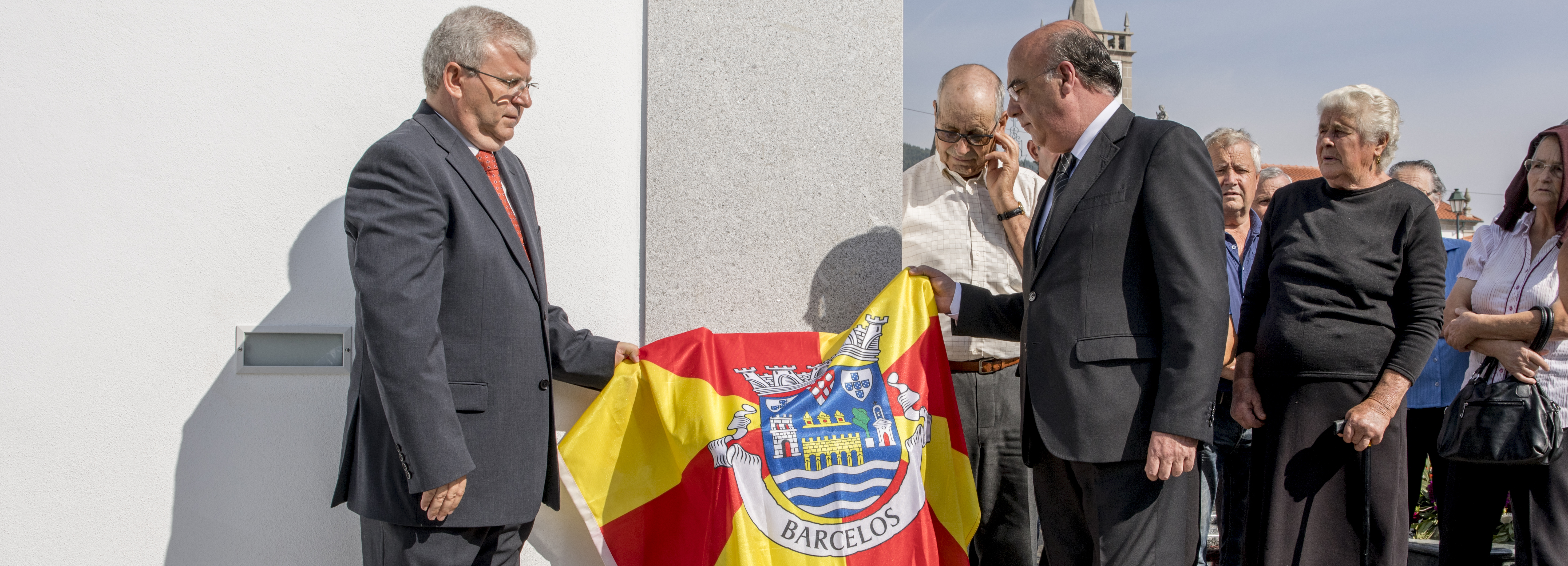 Presidente da Câmara inaugurou ampliação do cemitério de Tamel Santa Leocádia