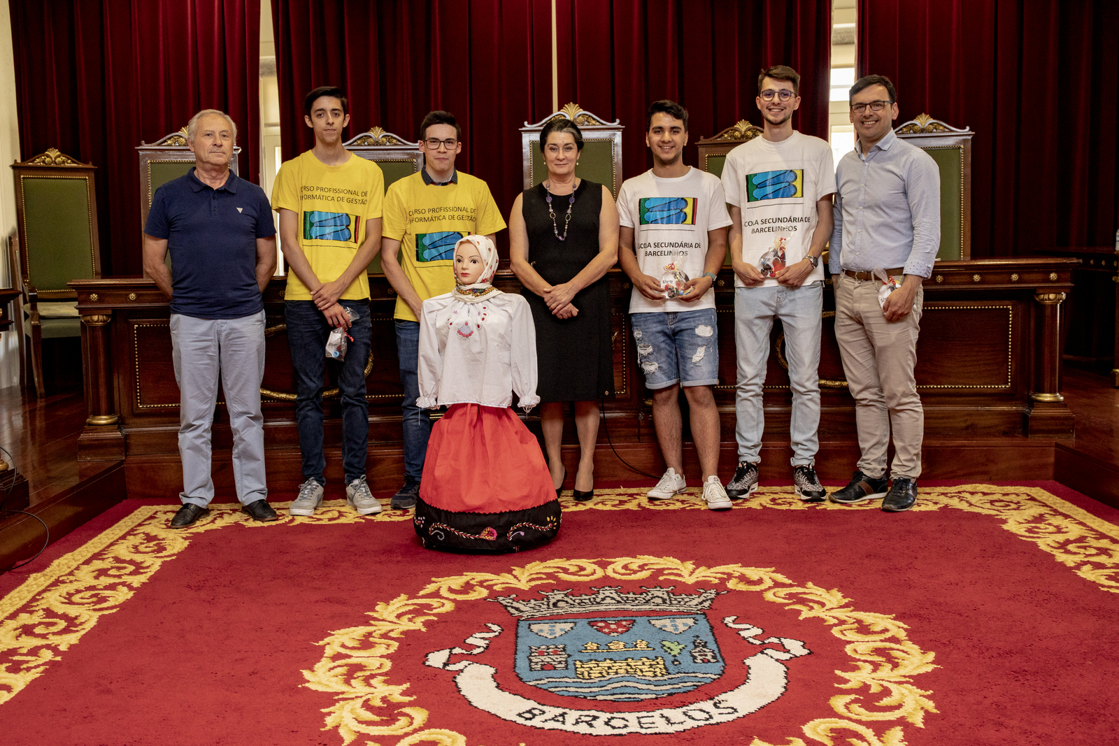 Alunos do Clube de Robótica da Escola Secundária de Barcelinhos recebidos nos Paços do Concelho