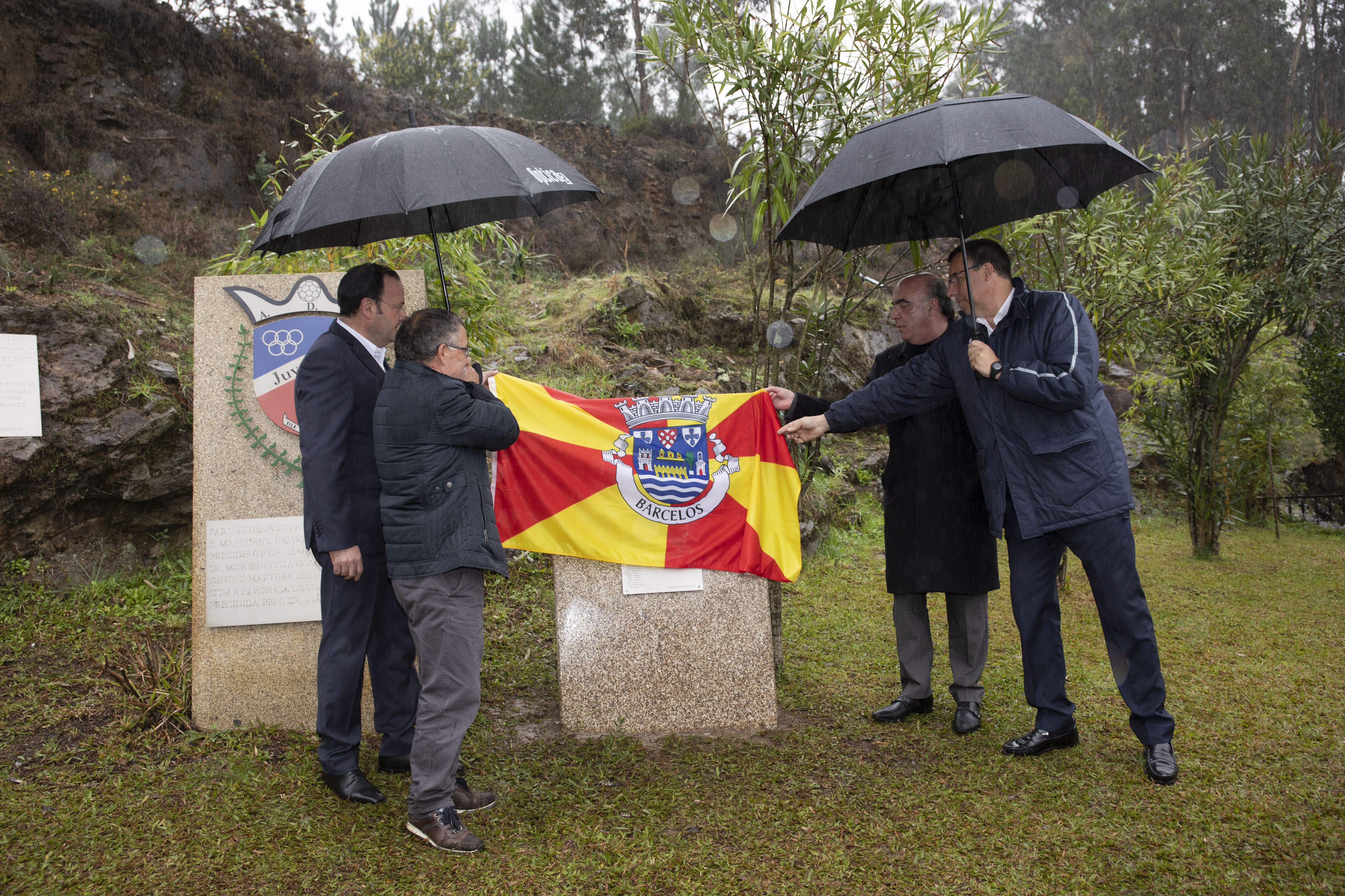 Presidente da Câmara inaugura relvado sintético da Associação Desportiva Juventude S. Martinho