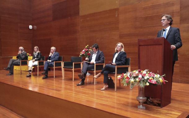 presidente da câmara reúne com presidentes de j...