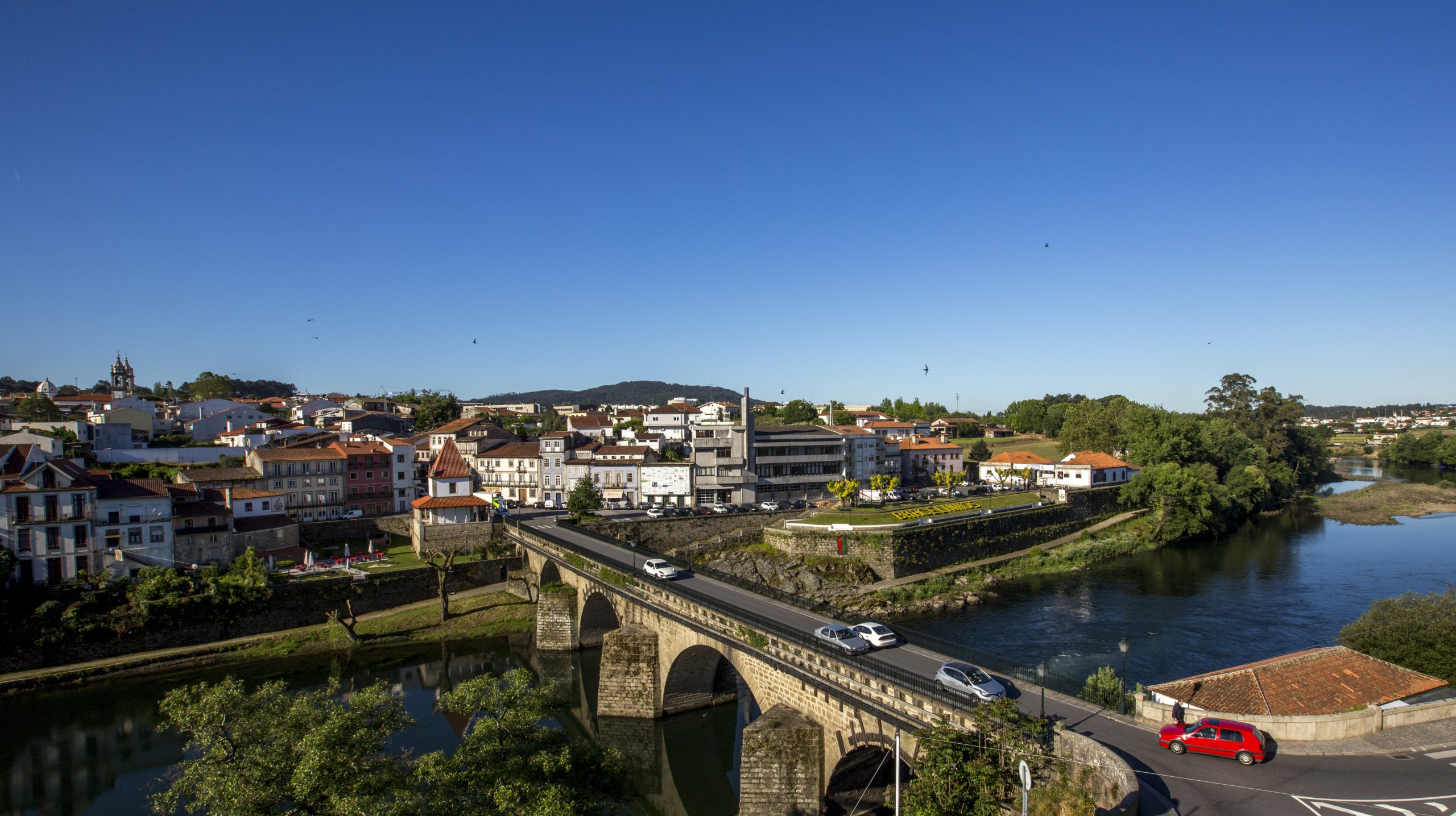 Requalificação pedonal entre a Ponte Medieval e a Rua Miguel Ângelo vai avançar