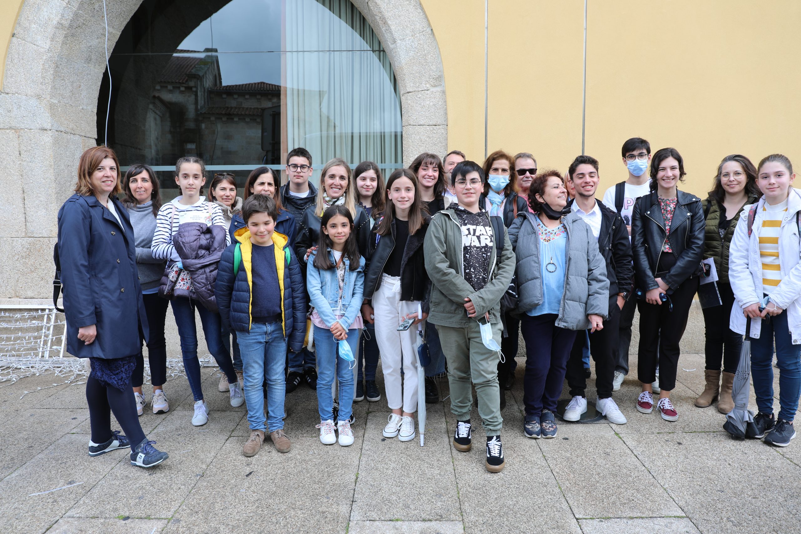 Quatro alunos de Barcelos apurados para a fase final do Concurso Nacional de Leitura