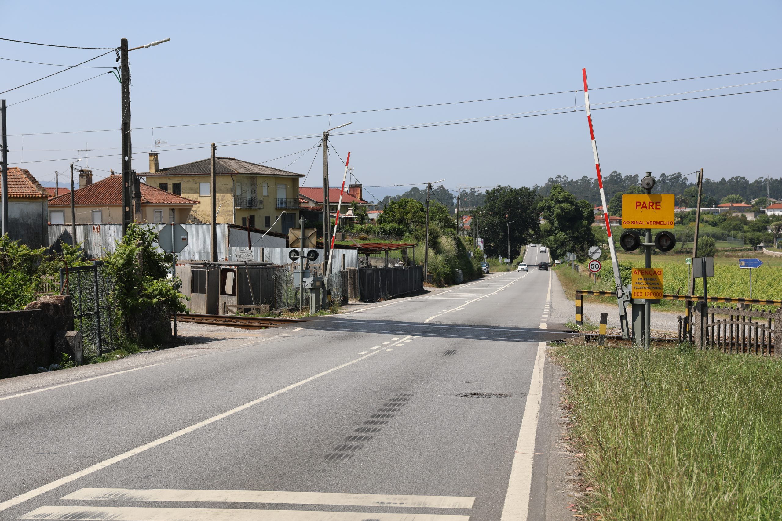 Infraestruturas de Portugal e Município de Barcelos assinam acordo para supressão de quatro passagens de nível