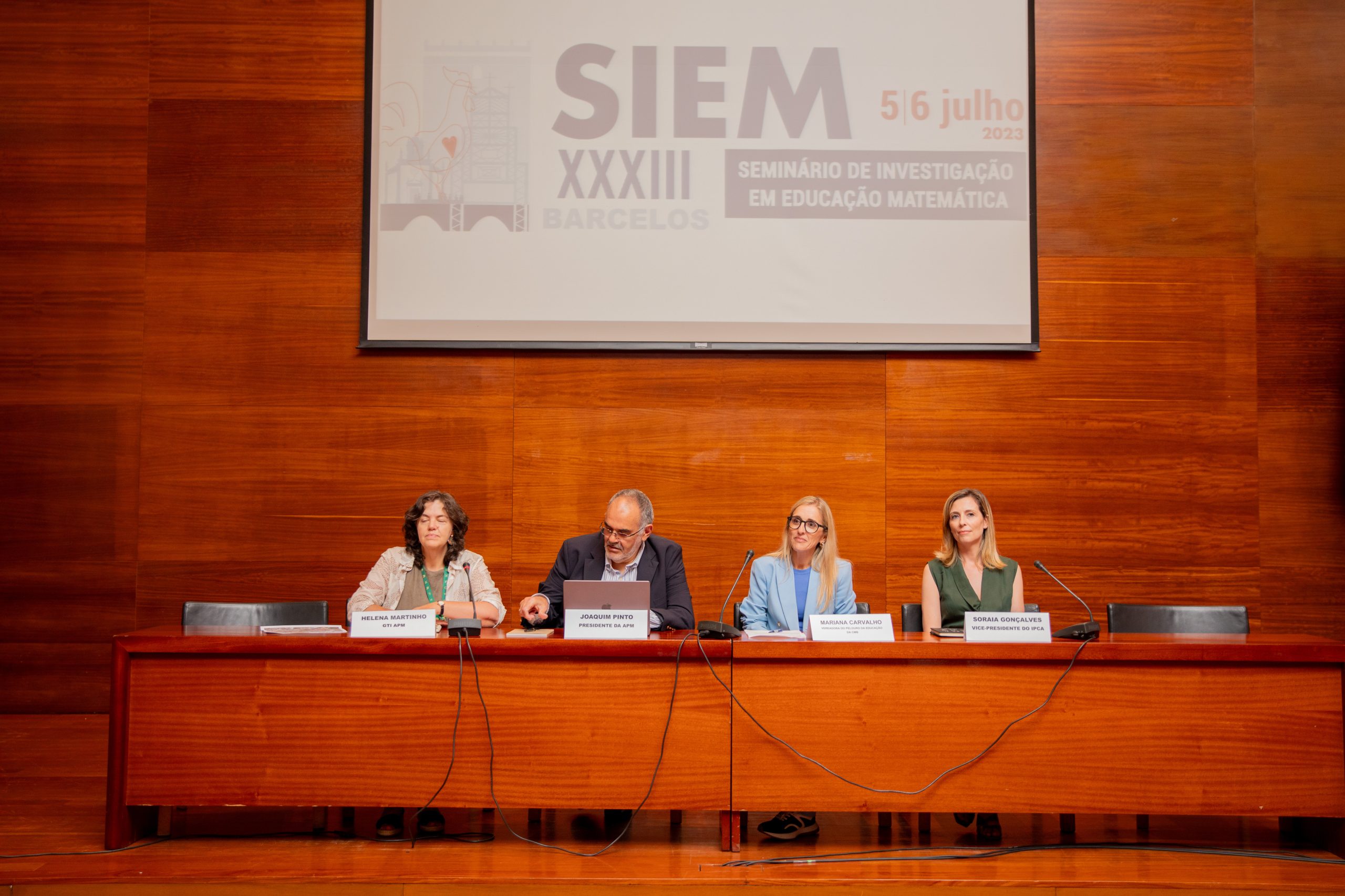 Barcelos acolhe encontro nacional e seminário de professores de Matemática